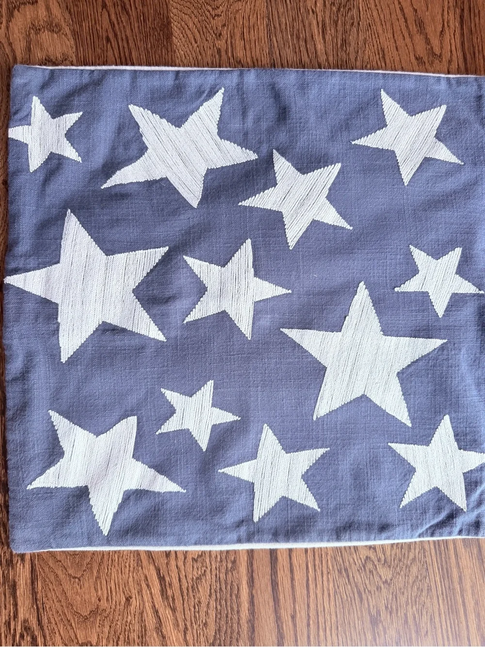 Star Pattern Throw Pillow